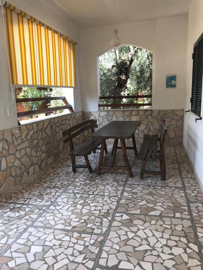 Villa Monica Appartamenti Vieste Buitenkant foto