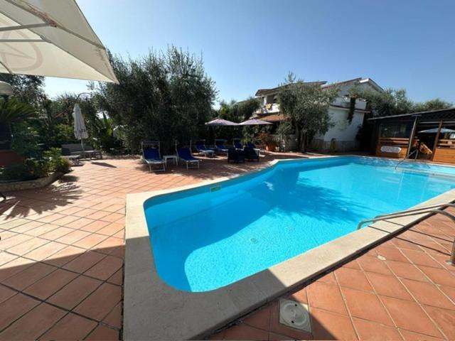 Villa Monica Appartamenti Vieste Buitenkant foto