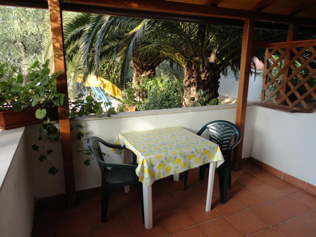 Villa Monica Appartamenti Vieste Kamer foto