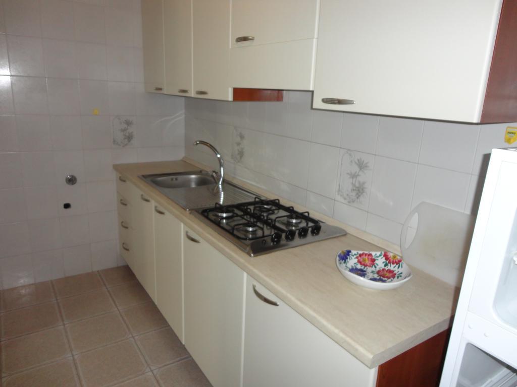 Villa Monica Appartamenti Vieste Kamer foto