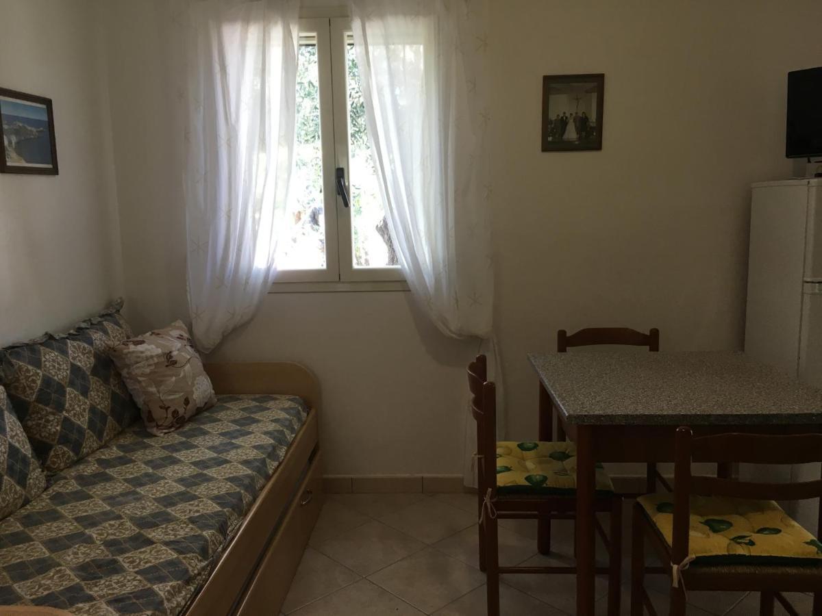Villa Monica Appartamenti Vieste Buitenkant foto